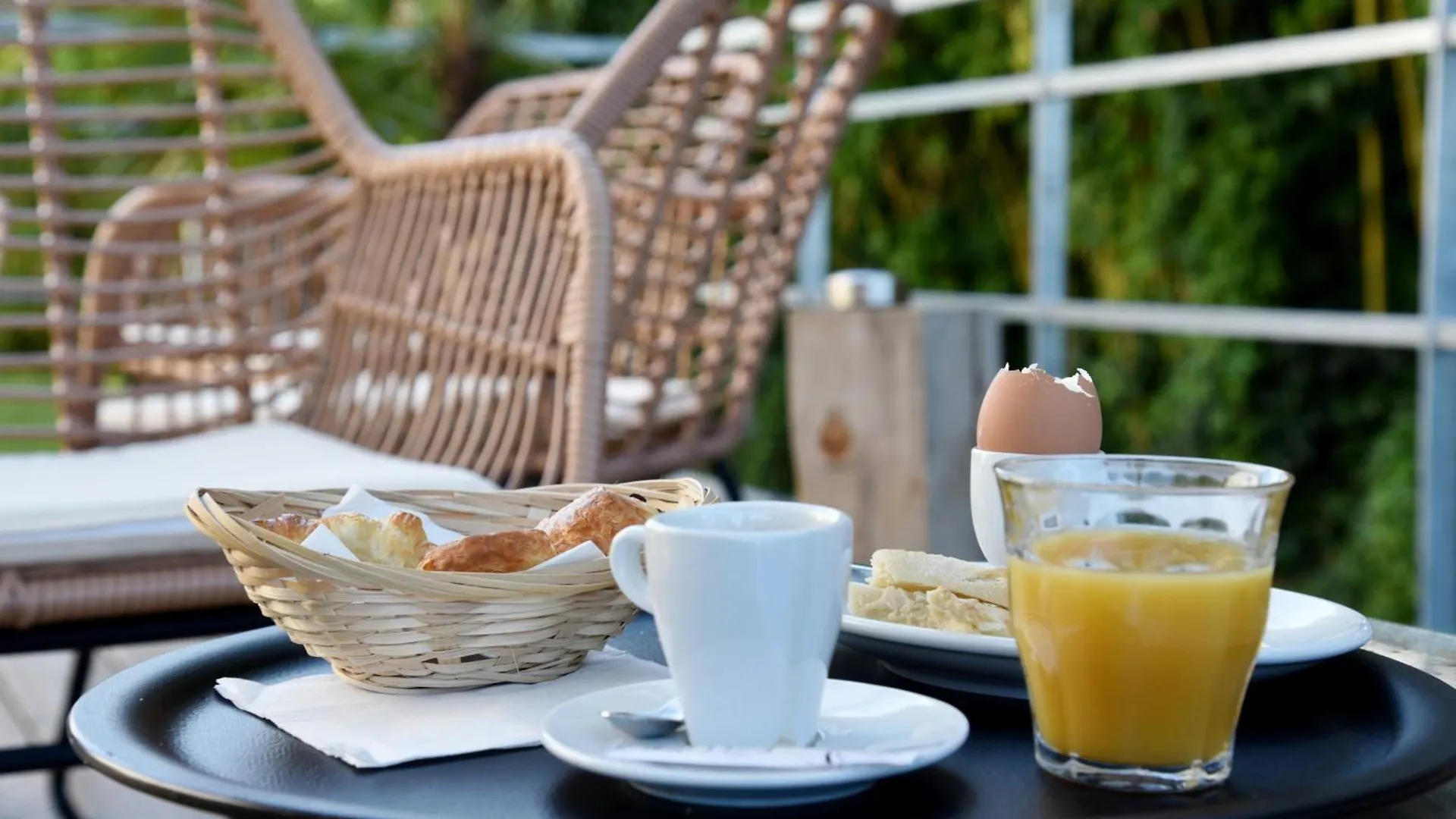 Shana Hotel & Residence Chanaz