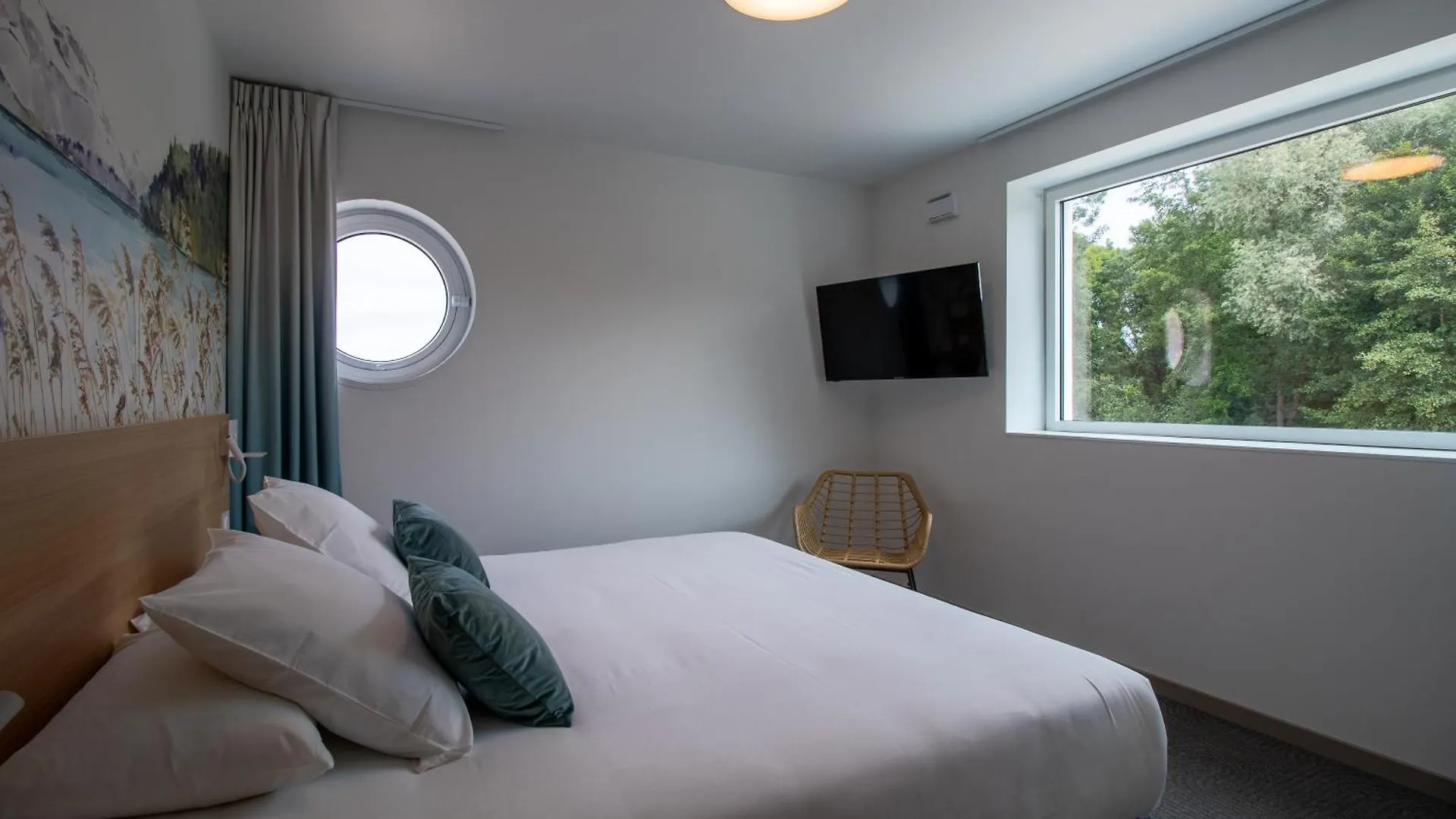 Shana Hotel & Residence Chanaz