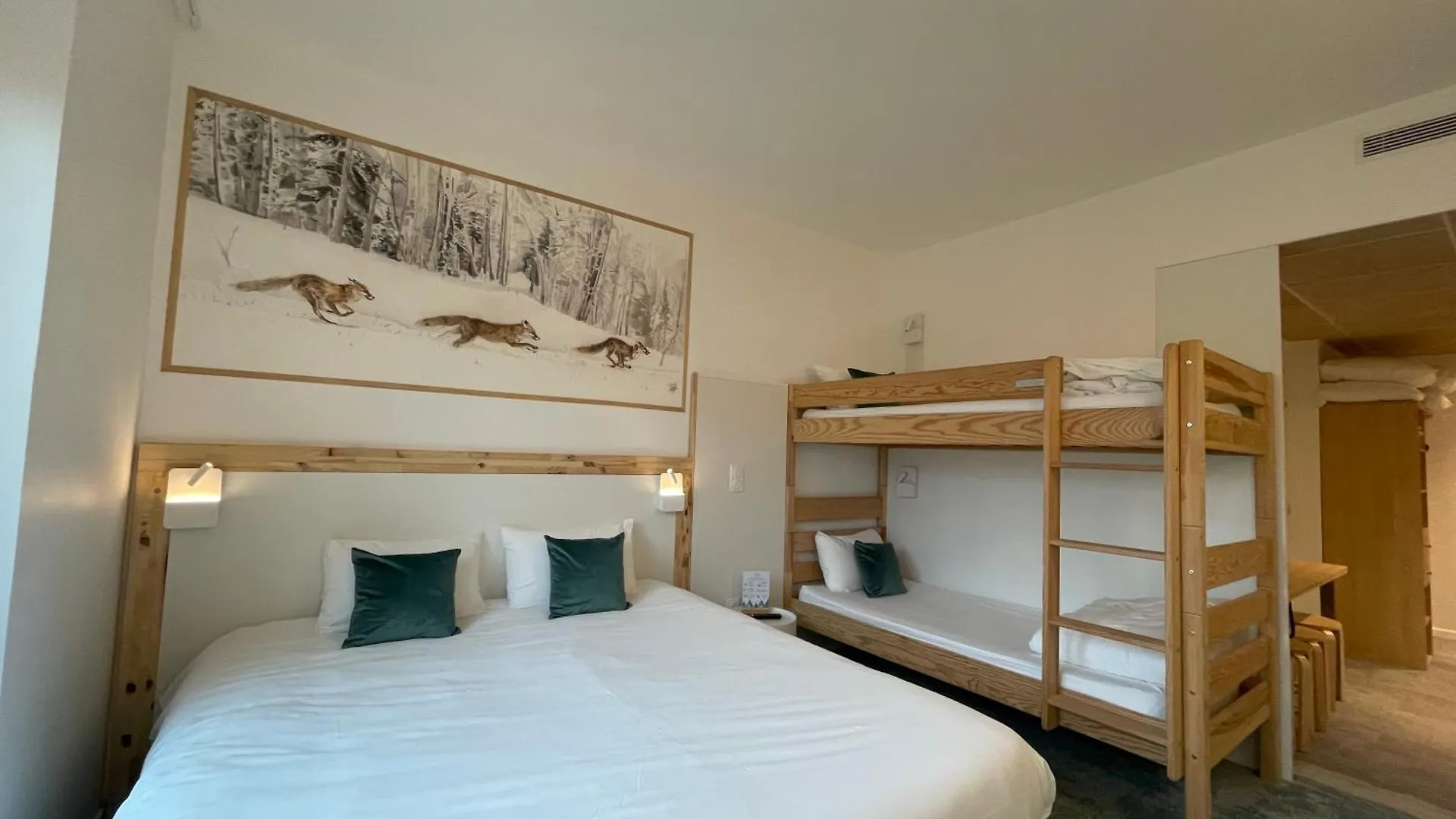 Shana Hotel & Residence Chanaz